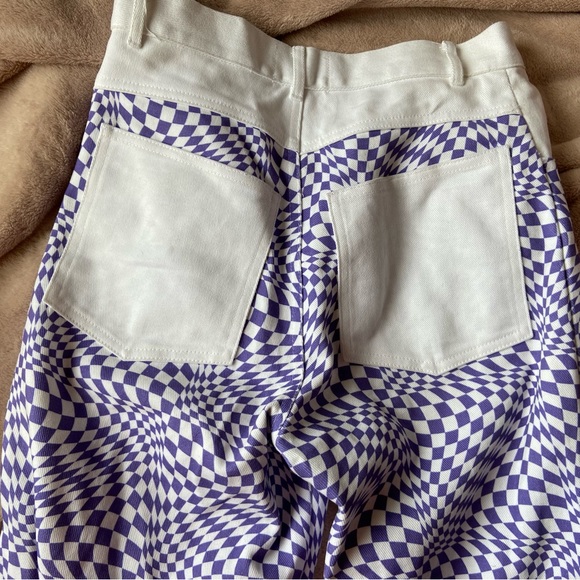 Lisa says Gah Purple Psychedelic pants - Picture 2 of 3